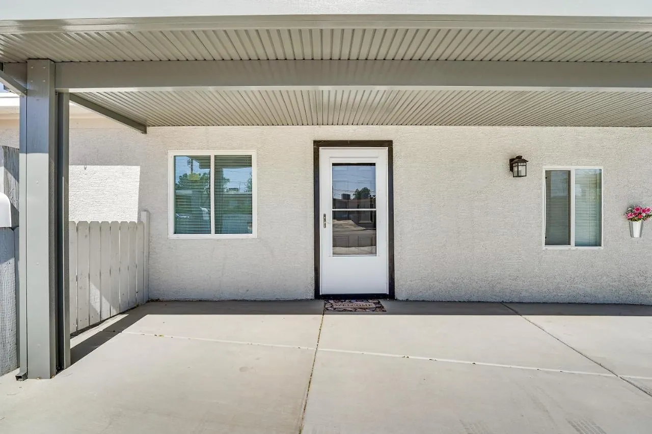 Central Henderson Retreat Near Dining And Lake Mead! Las Vegas